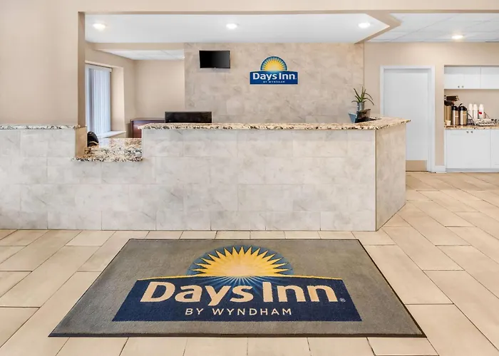 Days Inn By Wyndham Columbus East Airport